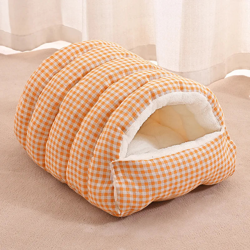 Foldable Winter Pet Sleep Bed/Bag for Cats Dogs, Thickened Semi-Enclosed Design, Soft Indoor, Christmas/Warm in autumn /winter