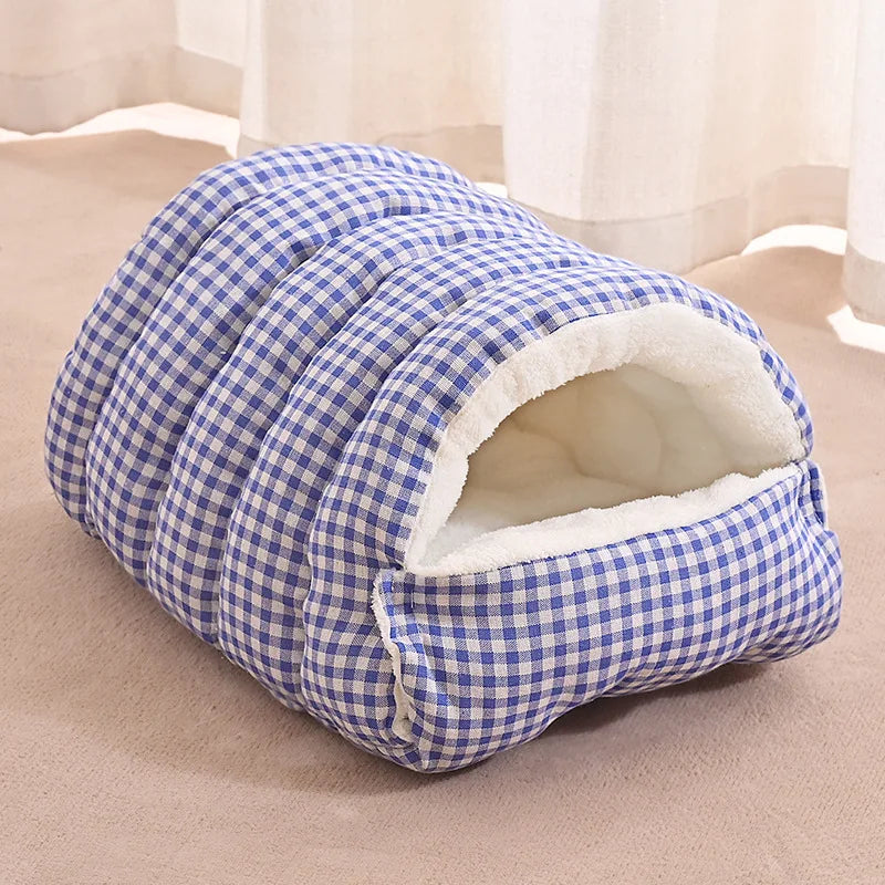 Foldable Winter Pet Sleep Bed/Bag for Cats Dogs, Thickened Semi-Enclosed Design, Soft Indoor, Christmas/Warm in autumn /winter